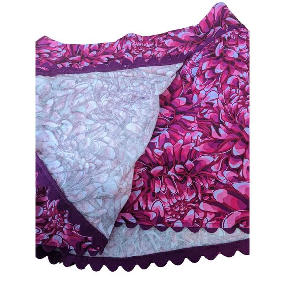 Kika Vargas Wrap Skirt 16W 18W Pink Mum Floral Scallop Edge Short Side Zip New - Picture 2 of 12